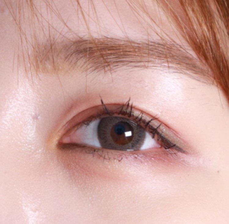 calledallyellow's tweet photo. Eye👀👉🏻 etude BR430+BR411
Lens 👉🏻 #freshkon mosaic urban grey
Lip 👉🏻 etude BE109+3ce MATTE214
cr : me_wooo
👉🏻 https://t.co/tbXXBgFJzG https://t.co/ZE1ZgGRoZG