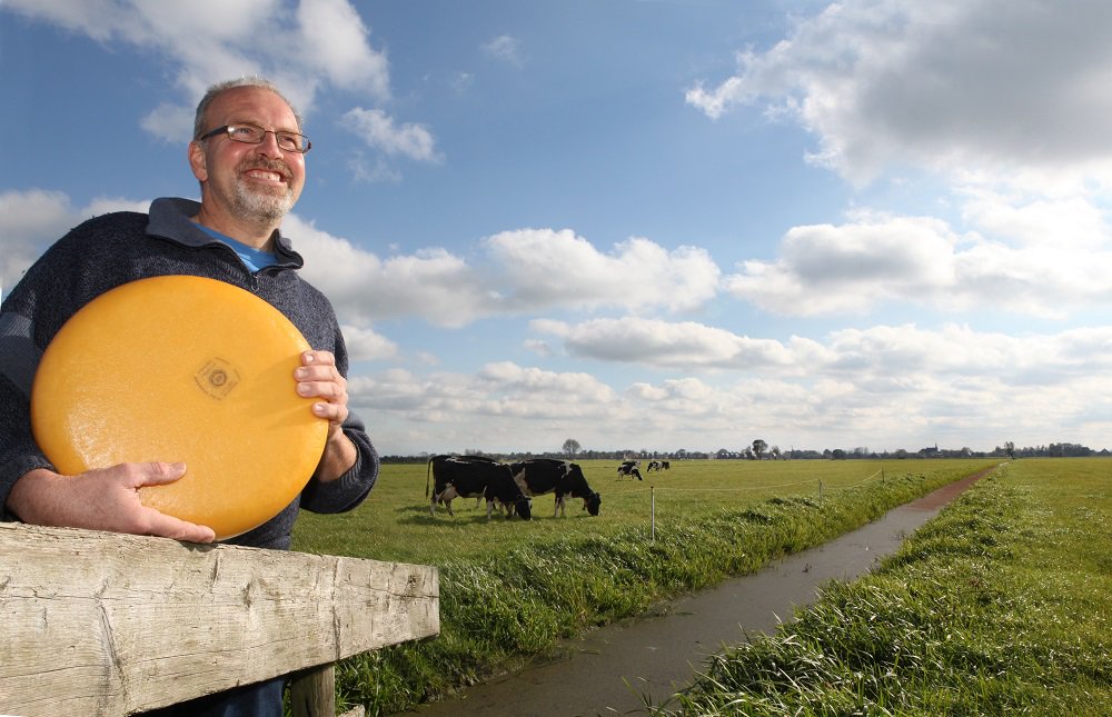 3 van onze kaasboeren #cumlaude! #boerenkaas van Korevaar zelfs met GOUD  bekroond! Lekker proeven bij  #plussupermarkt