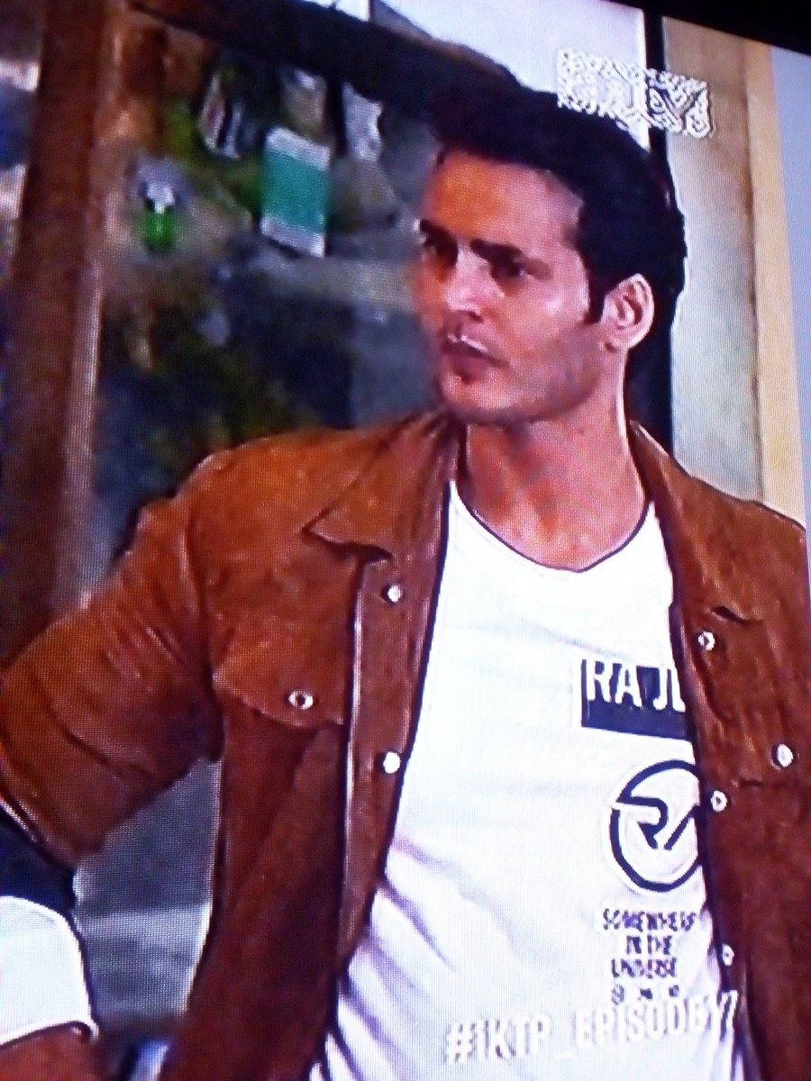 Yuliz_rose's tweet photo. Waktunya nonton Abang Toko Ganteng @ravibhatia333 di #iKTP_EPISODE18 , ayo ,Guys, merapat ke @whatsonANTV ๐๐๐๐ https://t.co/5F34Rdj5wN