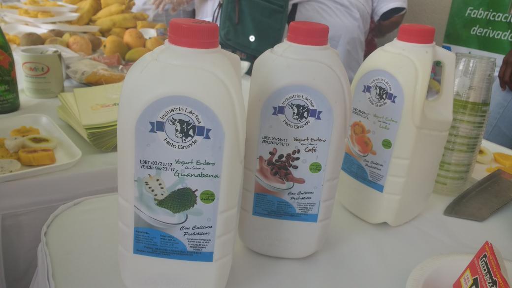 agamezjd's tweet photo. Encuentro ciudadano y Feria Agroalimentaria SEMBRANDO PAZ. @PROMODIQUE  @Interucn Emprendimientos de Transformación https://t.co/MeNXaJ908w