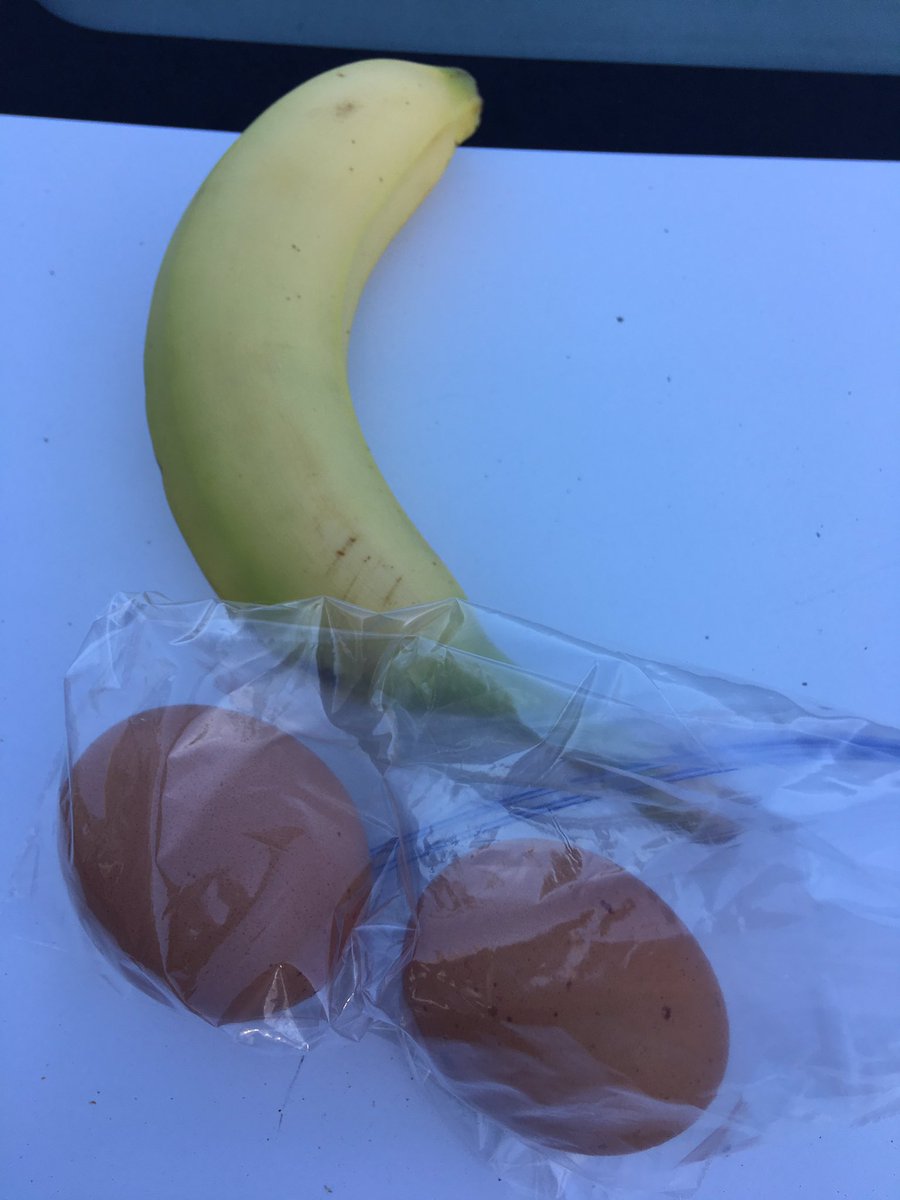 MyRossbrenner's tweet photo. This always seems mildly inappropriate to bring to work for breakfast , and gives me deja vu of when I wake up at the same time... https://t.co/uG2TaHLPbe