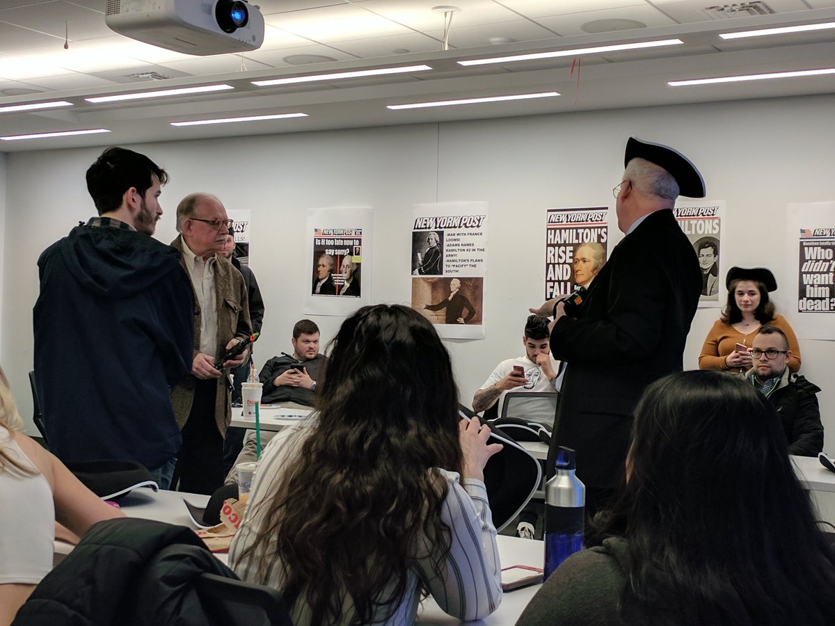 InstaRamSU's tweet photo. Professor Alison teaching us the proper way to duel!! https://t.co/KCGF9qgkCn