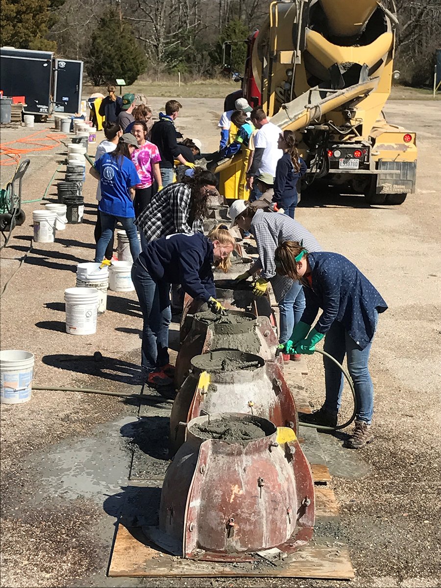 chesapeakebay's tweet photo. Students from @UDelaware back at it again building reef balls! Learn more abt  reef balls here- https://t.co/5ubqSeS97s #oysters #SaveTheBay https://t.co/W1jqgTzClj