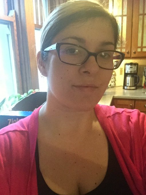 Sorry I've been MIA, just super busy this week! Hope to see you a bit this weekend on @chaturbate ! https://t<a href="/tag/torchit"class="tags"><span>#torchit</span></a>