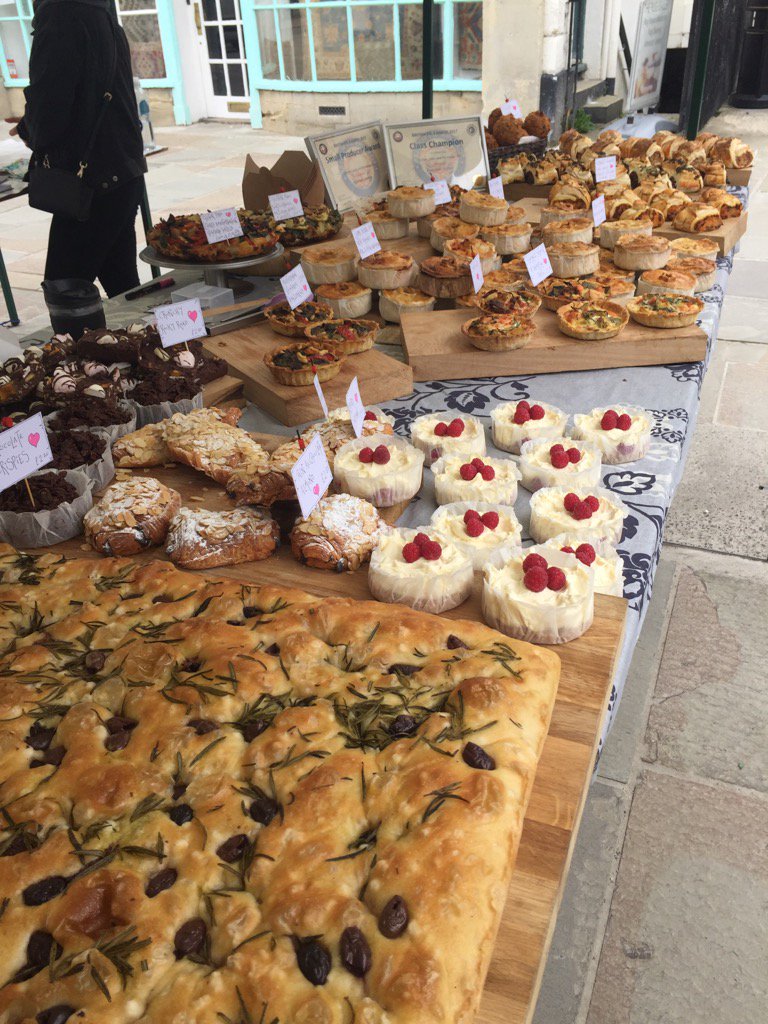 FromBensKitchen's tweet photo. @ThePigGuide .
Off to market in cirencester tomorrow.
Lunch anyone?
X https://t.co/qTZUBdtaIk