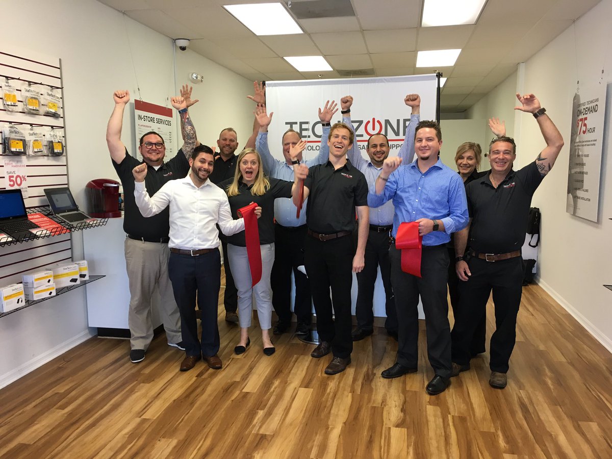 TechZone4U's tweet image. Tech-Zone Fort Myers is open! If you&apos;re in the area, stop by and see us. #technologyforbusiness #SmallBusiness