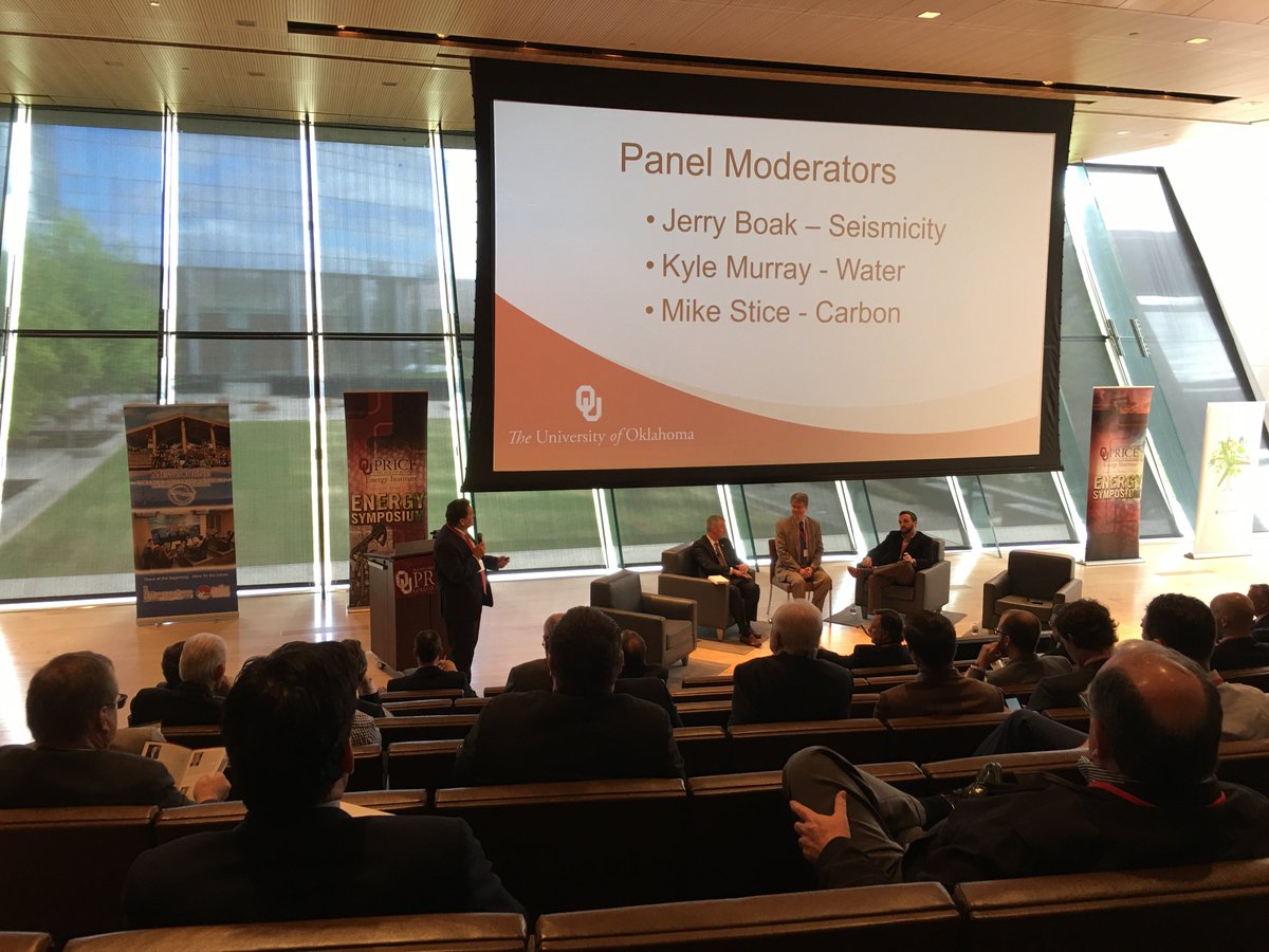 gpaule's tweet photo. #Oilandgas must be prepared to deal with the new abundance mentality vs. the old view of scarcity. #OUEnergy17 https://t.co/1t2VzVGtrk