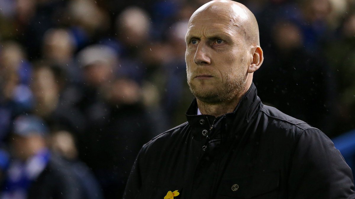 ReadingFC's tweet photo. "They play well, defend well, and work well together." The gaffer previews Leeds' visit to Madejski Stadium: https://t.co/GVX0i1O4x7 https://t.co/MtQDV2wR4b