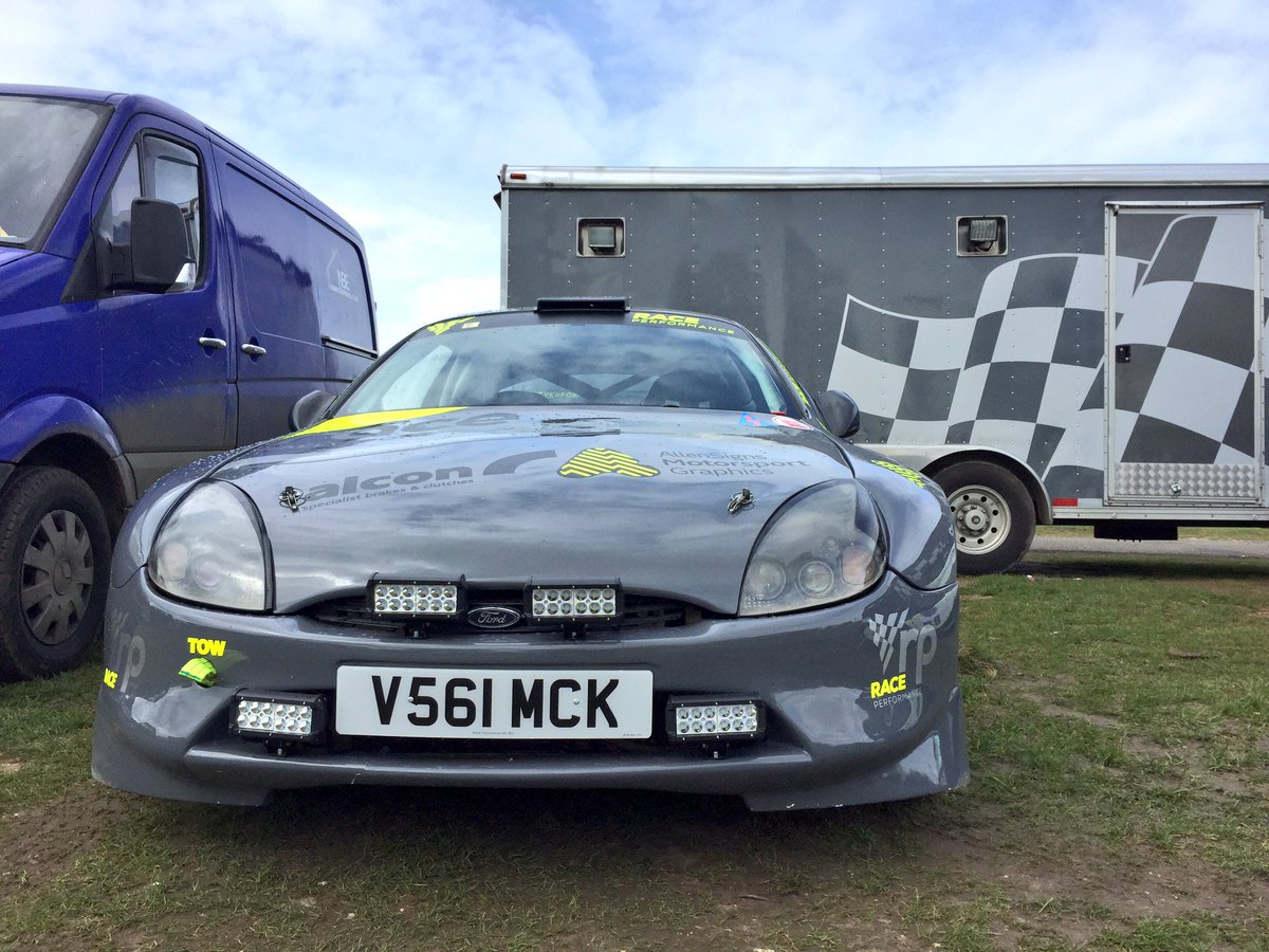CadwellPark's tweet photo. Two @MSNRallyChamp teams have been shaking things down today on the car track day. No rally driver excuses for these two on the 9th April! https://t.co/8Sm0XF3ugP