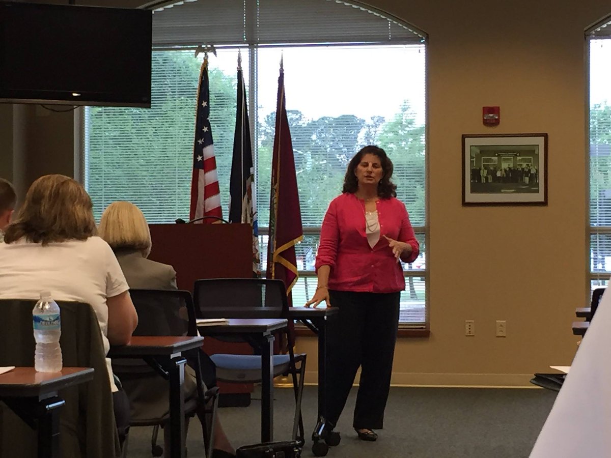 Wondering what the Hampton Roads Media Council is and what we do? You can find out more info at this website: hresmc.wordpress.com #HRMC