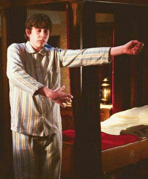 GeneralPotter's tweet image. Today remembered me of Neville . A good and warm weather. Neville was a hero