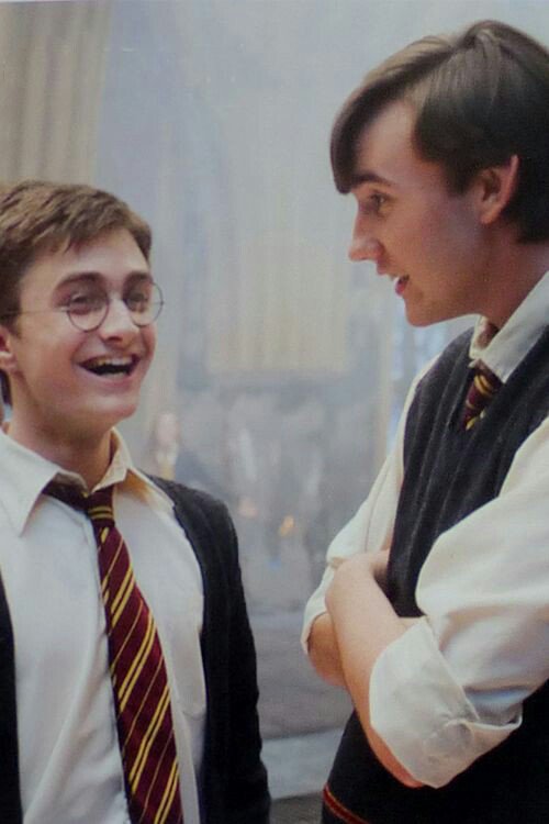 GeneralPotter's tweet image. Today remembered me of Neville . A good and warm weather. Neville was a hero