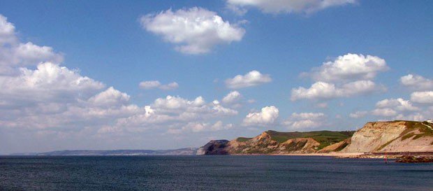 BestLovedHotels's tweet photo. #Luxury escapes for your Spring holiday + #competition - enter to #win a break  @The_BridgeHouse #Dorset #UK https://t.co/lR2N1xFPvE https://t.co/CgomKvlYjx
