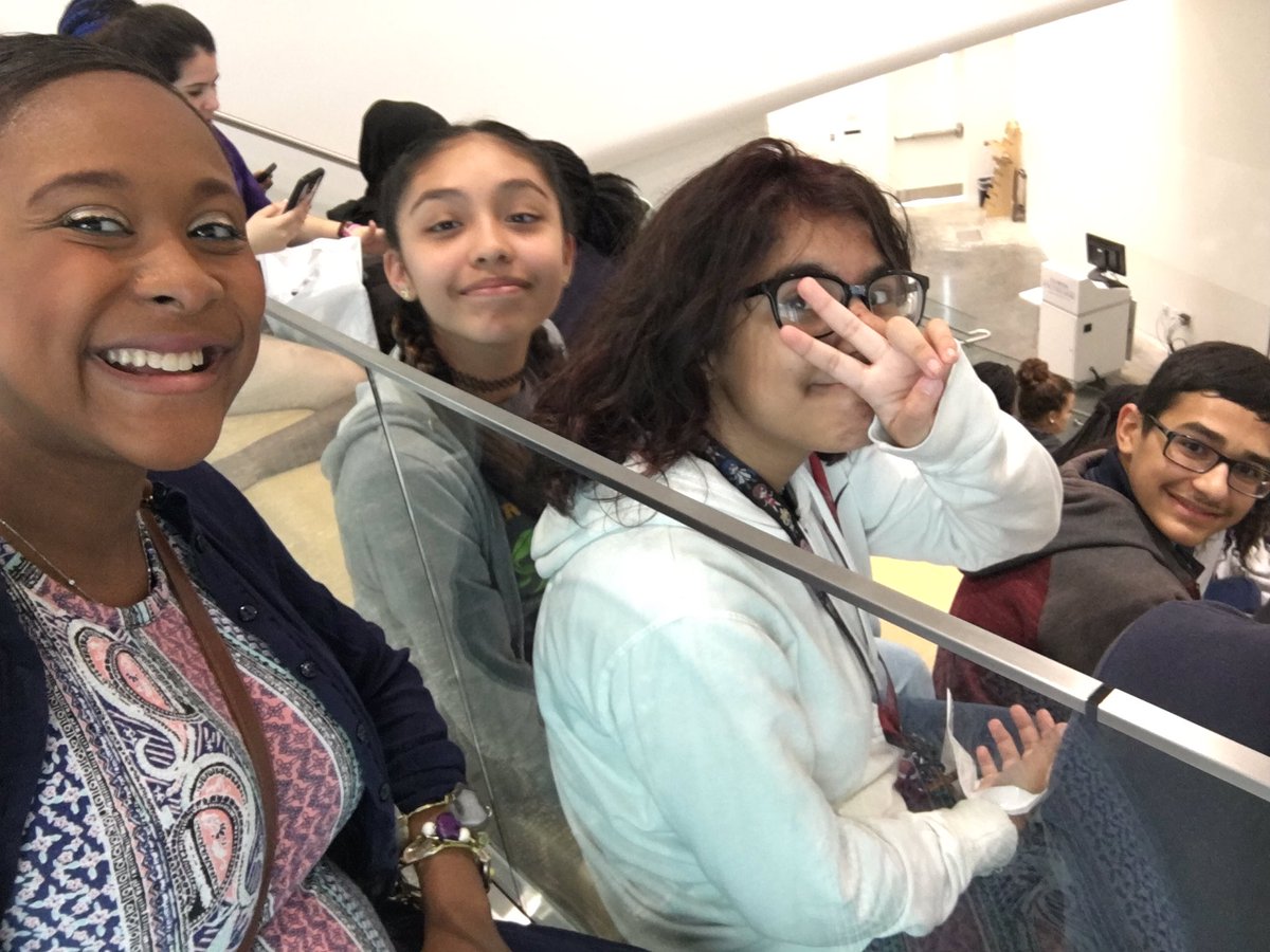 Mzzz_Blake's tweet photo. #floridapolytechnic field trip !! #teachwithtech @vnfamu @Grecoms @hcpsMSLangArts @grecolibrary @GrecoSTEM https://t.co/AhqxfcT4F1