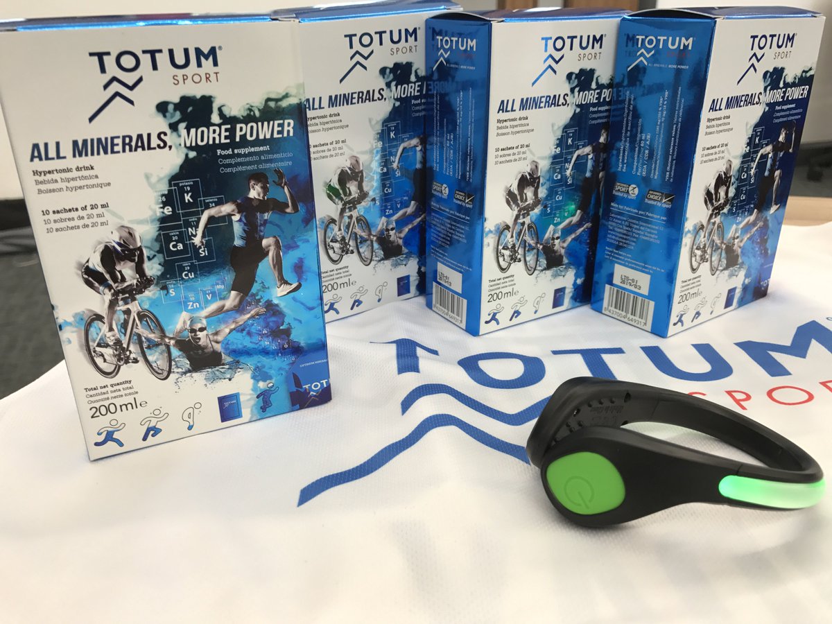UKRunChat's tweet photo. RT &amp; Follow @TotumSportUK to be in Sundays 9pm draw to win 4 boxes of Totum Sport, a Totum tech t-shirt and LED trainer clip. #ukrunchat https://t.co/BbOzPz7Bwh