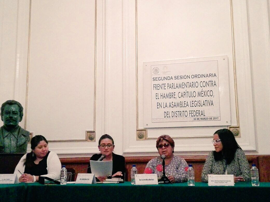 Participamos en la segunda sesión ordinaria del Frente Parlamentario contra el Hambre, capítulo México, en la @AsambleaDF <a href="/SocorroMeza10/">Socorro Meza</a>
