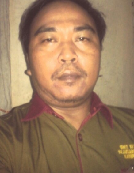 Bekerja secara fropesional dan kreatif..