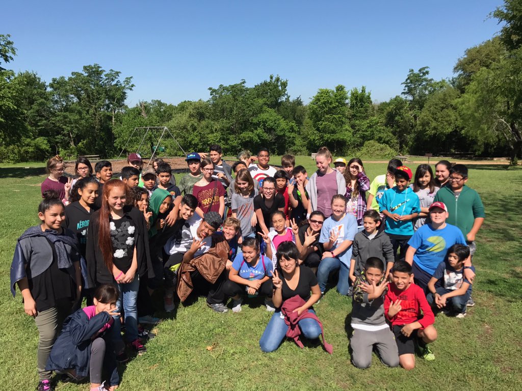 Covington_Colts's tweet photo. 6th graders learn at McKinney Falls State Park #EarthChangingForces #HistoryMeetsScience @AISDSupt @AISDSoc @AISD_Science @AustinISD https://t.co/sFmazLDwNH