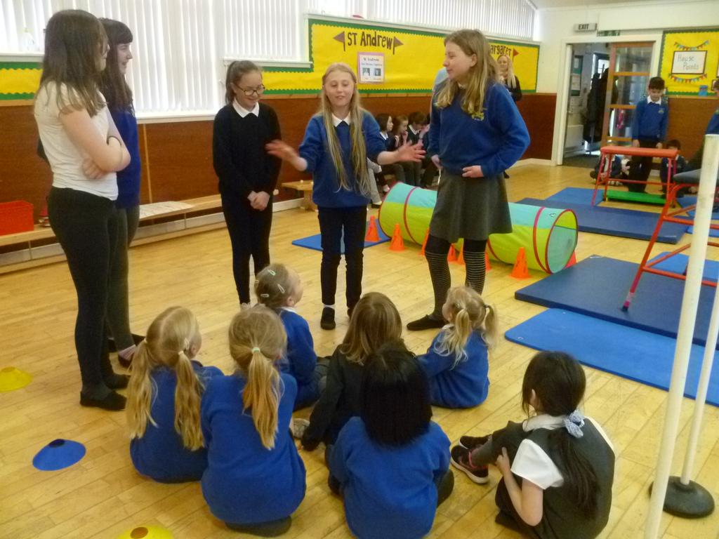 dekshep1's tweet photo. P7s at St Sylvesters leading physical activity with P1/2 pupils. Great job guys! @stsylvesters1 #weareallleaders #learningthroughPE https://t.co/YaR9cW8wl4