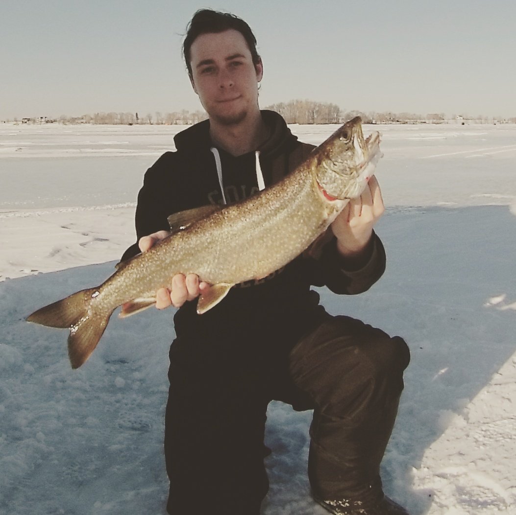 MacFish613's tweet image. Nice little laker Caught on a white Lunkethunt Tube.

#lunkerhunt #fishing #trout