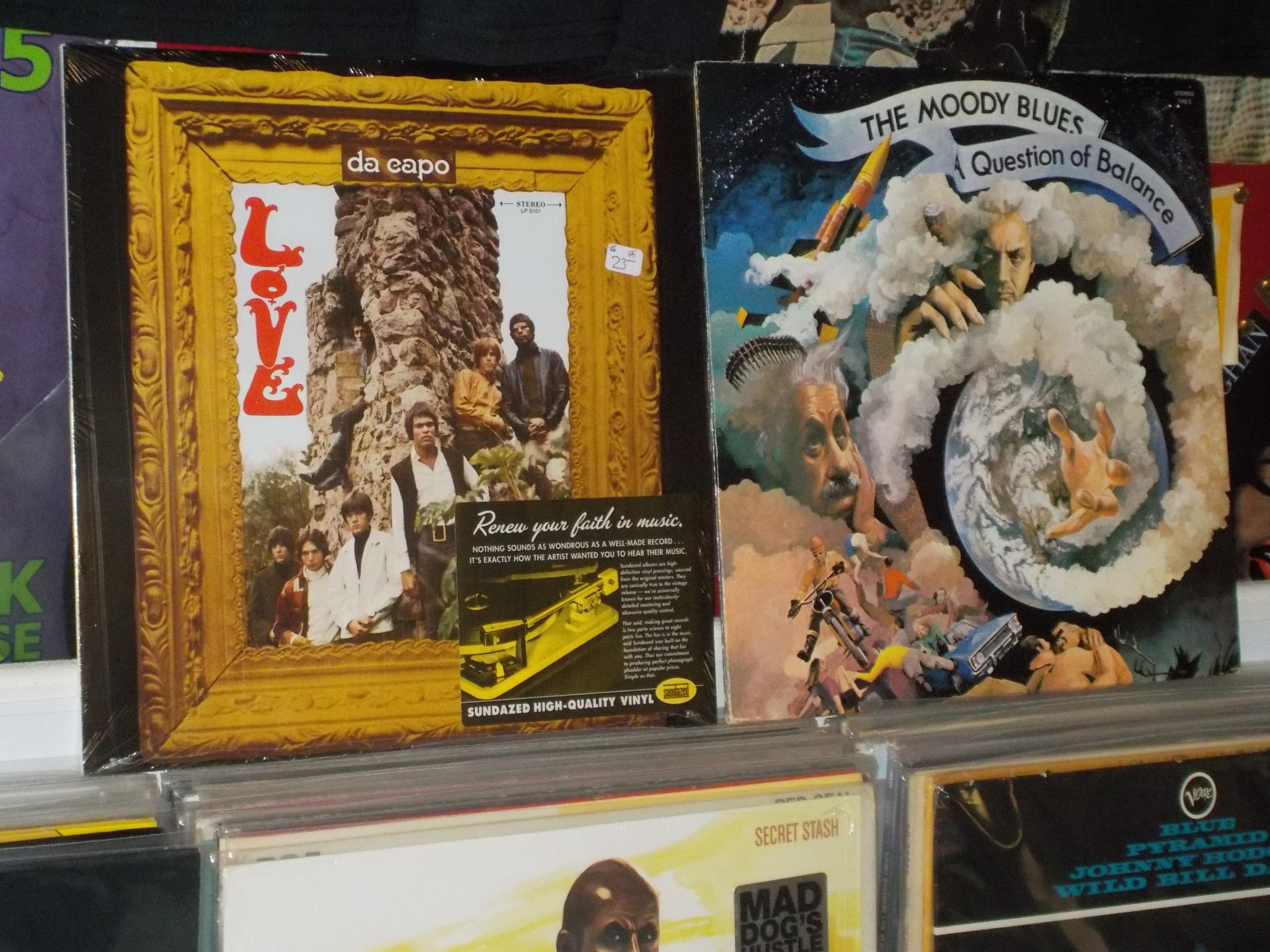 Happy Birthday to the late Ken Forssi of Love & Graeme Edge of the Moody Blues 