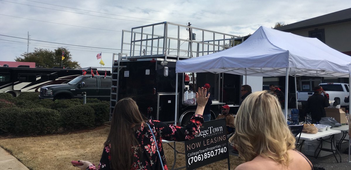 TailgateGroup's tweet image. Hey Athens 👋 can't wait to tailgate for #gday