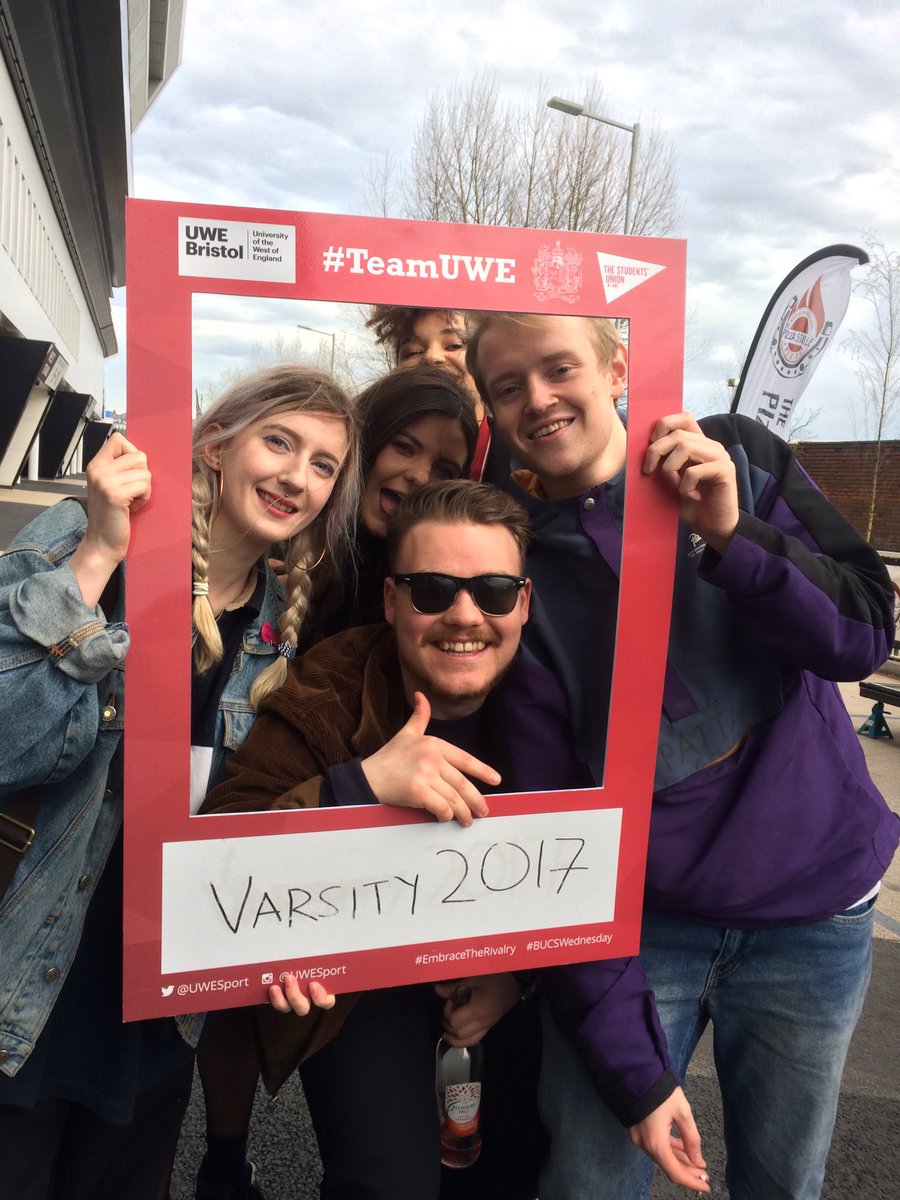 UWESport's tweet photo. @UWEBristol fans out in full force!! @TheSUatUWE #TeamUWE #EmbraceTheRivalry @UOBvsUWE https://t.co/6gDukgoLVU
