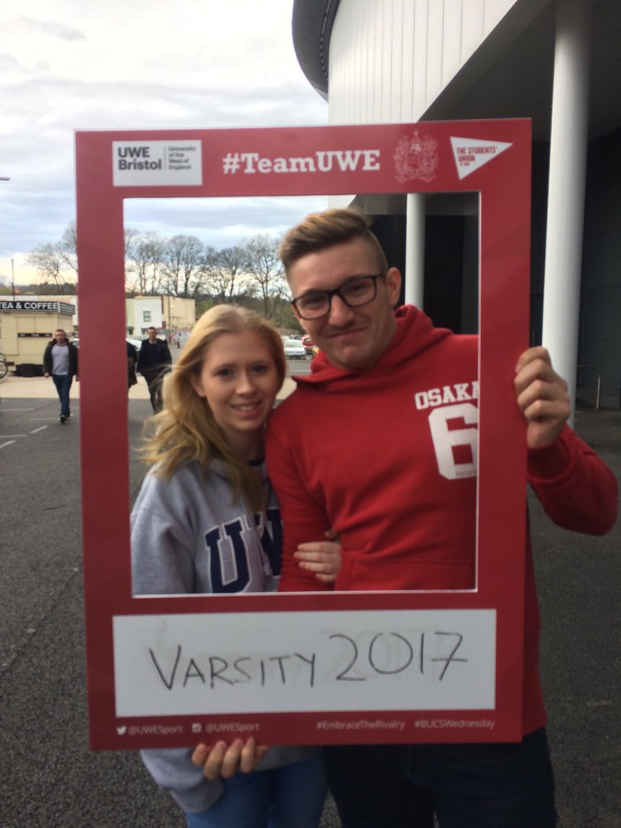 UWESport's tweet photo. @UWEBristol fans out in full force!! @TheSUatUWE #TeamUWE #EmbraceTheRivalry @UOBvsUWE https://t.co/6gDukgoLVU