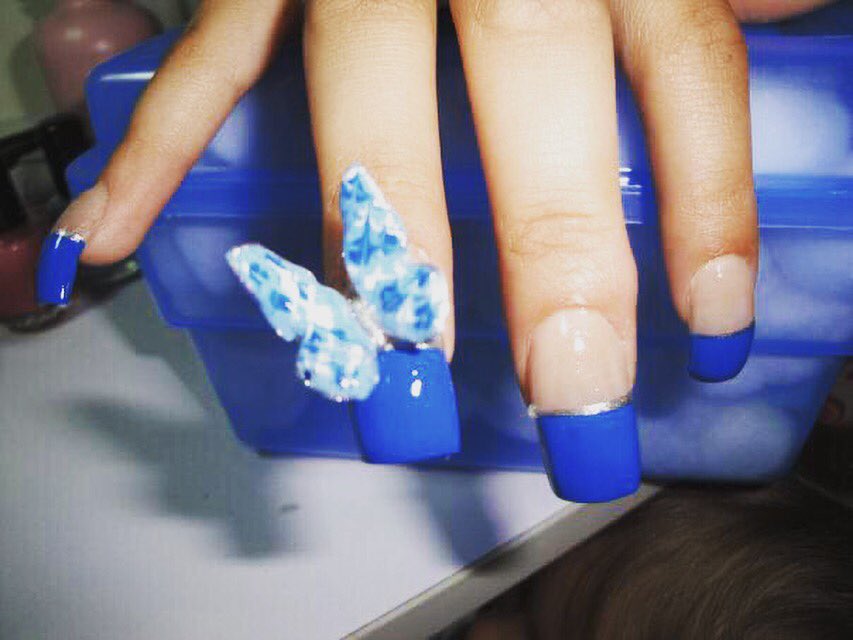 LambedisNails's tweet photo. #Tbt Back when I had just started doing nails !
I've come a long way from this. Support my business page @lambedis_studio ! #lambedisnyc https://t.co/h8A8mMlz2x