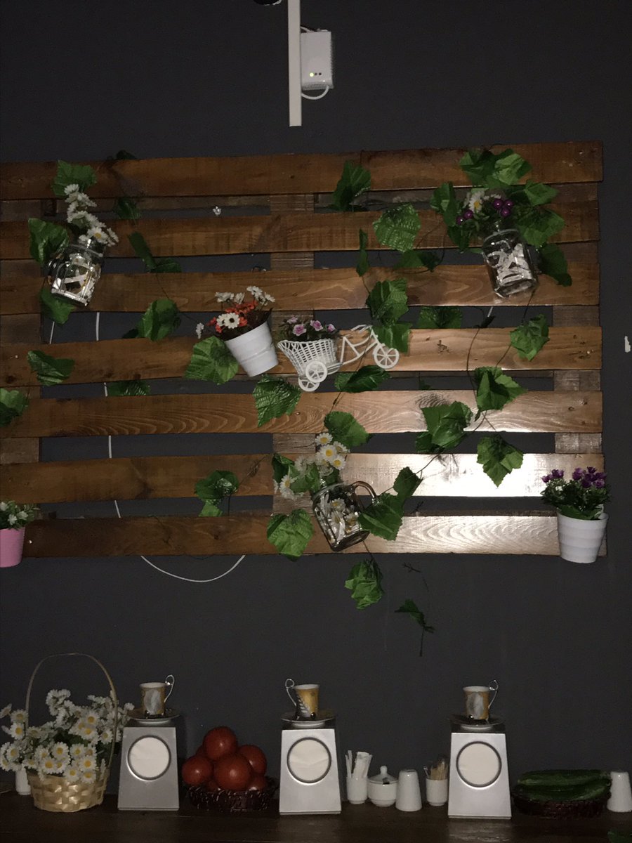 NefisPilove's tweet photo. Burası çok rengarenk gelsene 🍒🍇☘️🌸🎋 https://t.co/W8bUEt7OsP