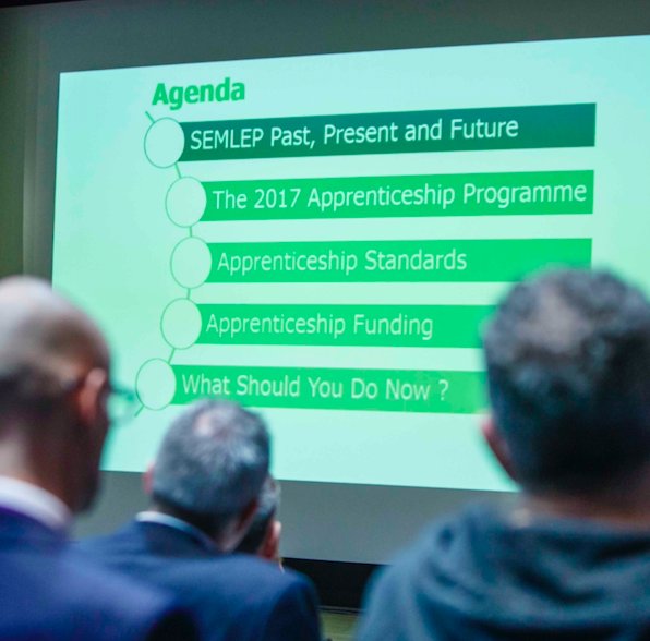 SEMLEP's tweet photo. Workshop in #Northampton urges employers to 'invest in #apprentices and grow your future workforce'. Read more here: https://t.co/ZRyvd2EFrh https://t.co/gNqPxrzE0S