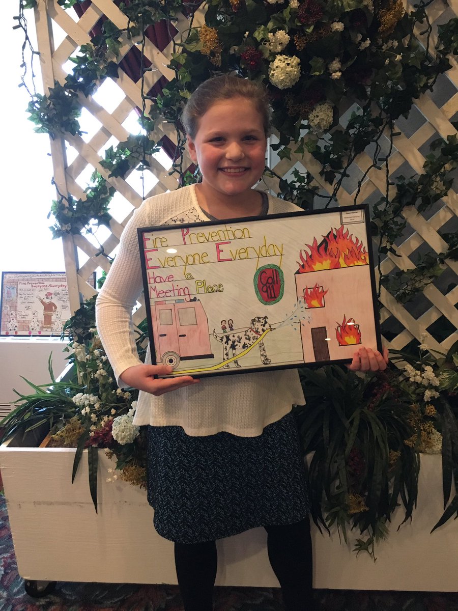 sbostiga's tweet photo. So proud of this girl!! https://t.co/0AWrFWvUrN