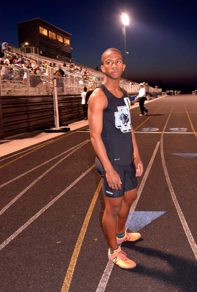 Huge shout out to @ericingram11 on his acceptance to the Ivy League and Brown University. We are so proud of your efforts! Way to go! #LEAP