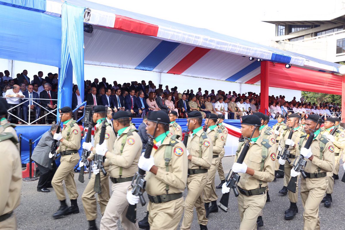 YomairaMedinaS's tweet photo. Honra eterna a los hombres y mujeres del del 30 de Marzo 1844, con ellos se consolidó la independencia dominicana. https://t.co/UY21N40w8E