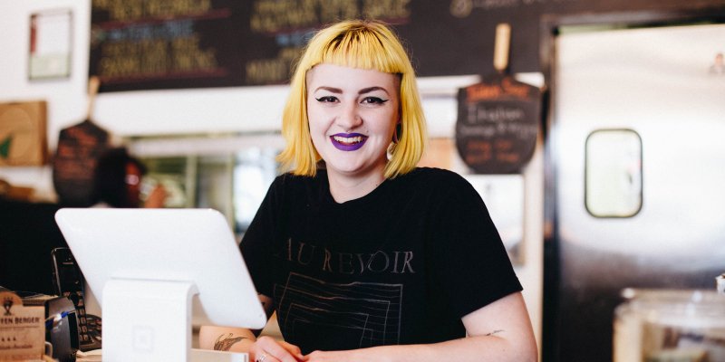 Last week, Sam spoke to local barista Finn Cronenberg as part of his Uniforms series: ow.ly/Sa1y30apaEk