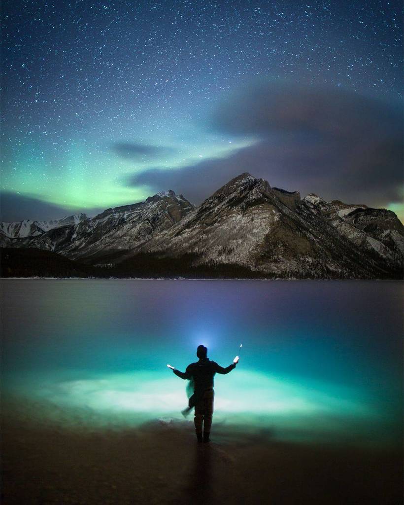 I'm sorry the big northern lights display never materialized. You can't say I didn't try. ;-)
"Maestro", self-port… ift.tt/2nFl161