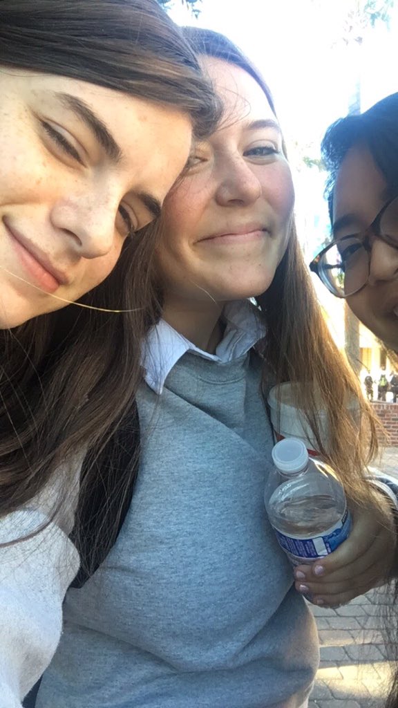 lyonscath's tweet photo. So old !!!!!! Happy bday to my best buddy😽😽 #swoooooop https://t.co/lWM5YOcCJK
