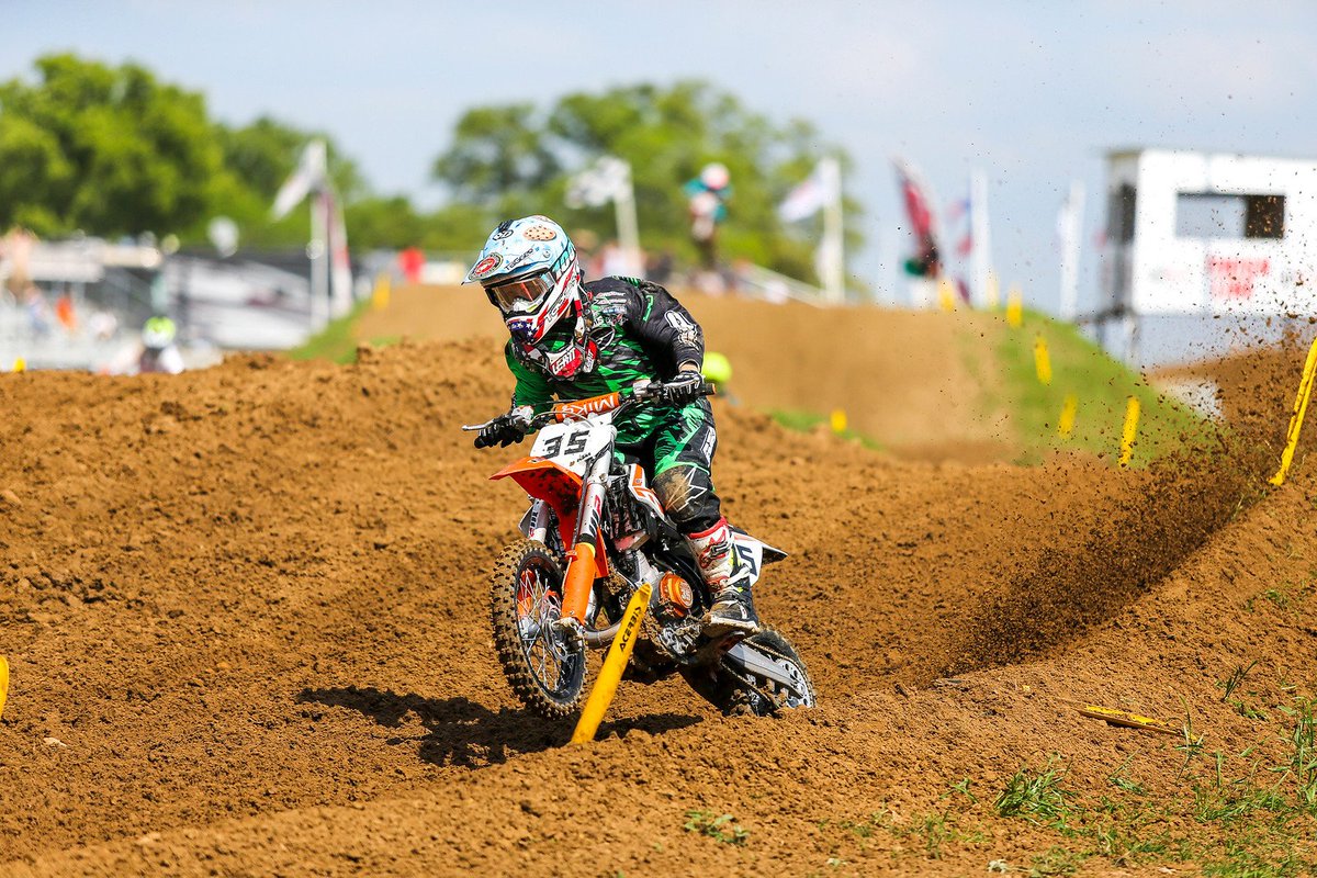AXOdotcom's tweet photo. Collin Allen chargin' out @freestonemx #JS7freestone #SpringNationals #AXOalliance PC: Hazbeenz Moto https://t.co/oxB97Q9wfl