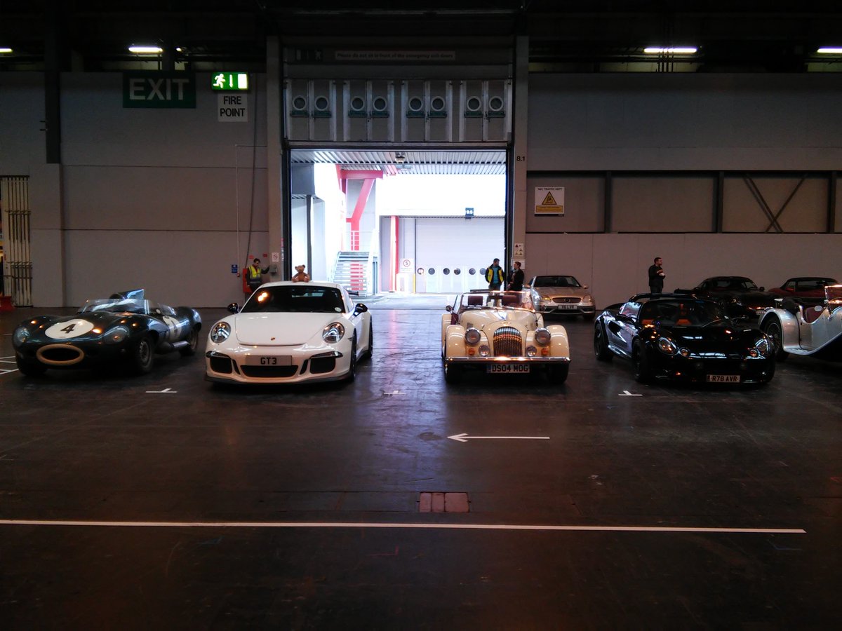 NECRestoShow's tweet image. Join us from 10am-5.30pm TODAY for Practical Classics: Classic Car and Restoration Show 2017 #NECRestoShow. Tickets available on the door.