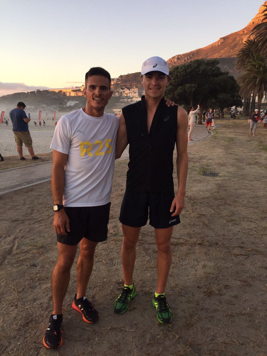 oliverkopp1's tweet photo. Stoked to grab the win tonight in the #coronarun2thesun 8km. @ASICS_ZA @TotalsportsSA @corona https://t.co/Uko1V1acvT