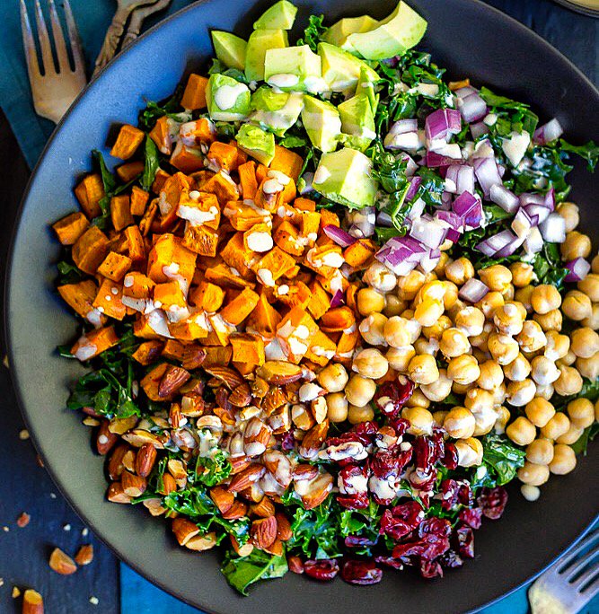 StuffedBK's tweet photo. Feels like spring outside! 👌 We also have salads on the menu 🙌🥗 #foodtalks #springisintheair #getstuffed #thursdaythoughts https://t.co/DcaRLJXz8A