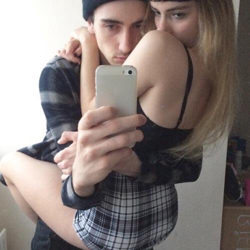 - I'm a clingy clingy girl.