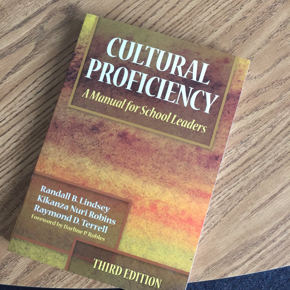 khoov78's tweet image. Professional literature that will help me grow as an educator #wzrdpd