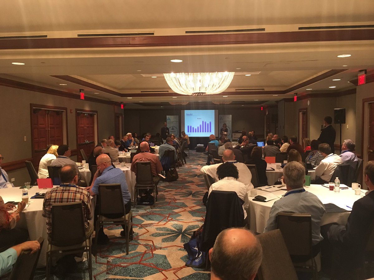 Carlijetta's tweet photo. Participan view at WEFMAX2017, San Juan Puerto Rico @WEForg @WEFdcrilley @AntGio4 @PaulTBowen @WaterSalsero https://t.co/LMM50XNUqN
