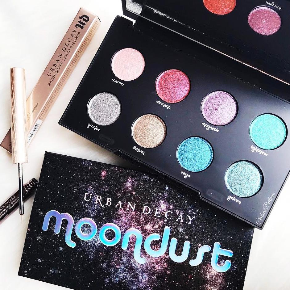 UrbanDecay's tweet photo. BRB. Out of this world. //📸: @chelsbelleeee #UrbanDecay https://t.co/ptny78NDyZ