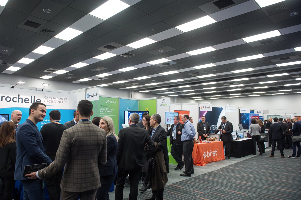 datavoremtl's tweet photo. Un avant goût des photos prises lors de l'événement référence en analytique #Datavore2017 Découvrez l'album ici: https://t.co/CjyMlX3yXY https://t.co/kRkmUb2vWd