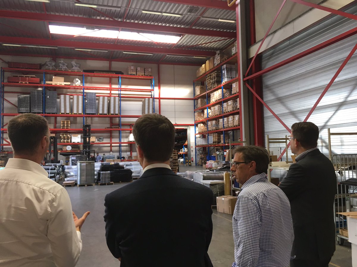 MKool73's tweet image. Reünie masterclass familiebedrijven @bodescholten. Prachtig #familiebedrijf. @RaboRegioDH @bdo