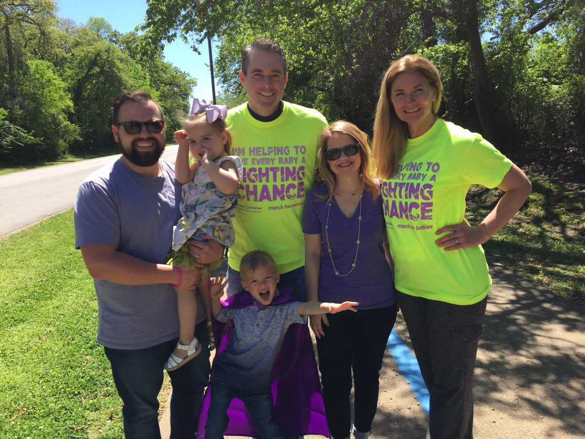 Beautiful day ☀️ filming with <a href="/heatherhaysfox4/">Heather Hays</a> &amp; <a href="/BrandonToddFOX4/">Brandon Todd</a> for #MarchforBabies Giving every baby 👶🏻👶🏽👶🏿 a fighting chance! #MFB