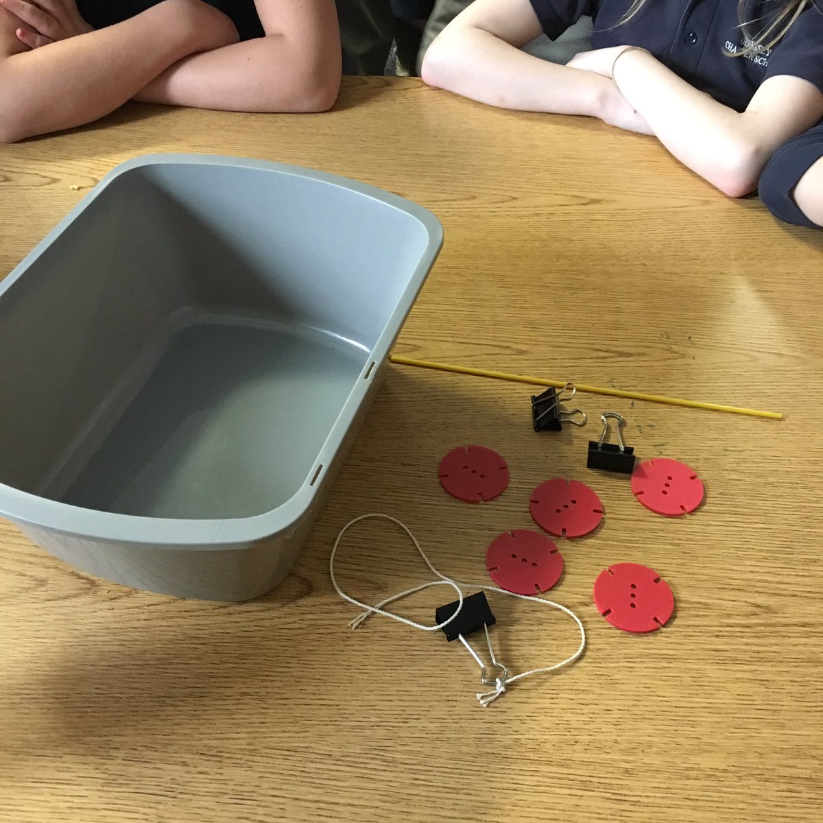 ms_englehart's tweet photo. Using only these materials &amp; our creative minds, we figured out how to lift the binder clip weight with water power! https://t.co/yI4L6Rh4kW