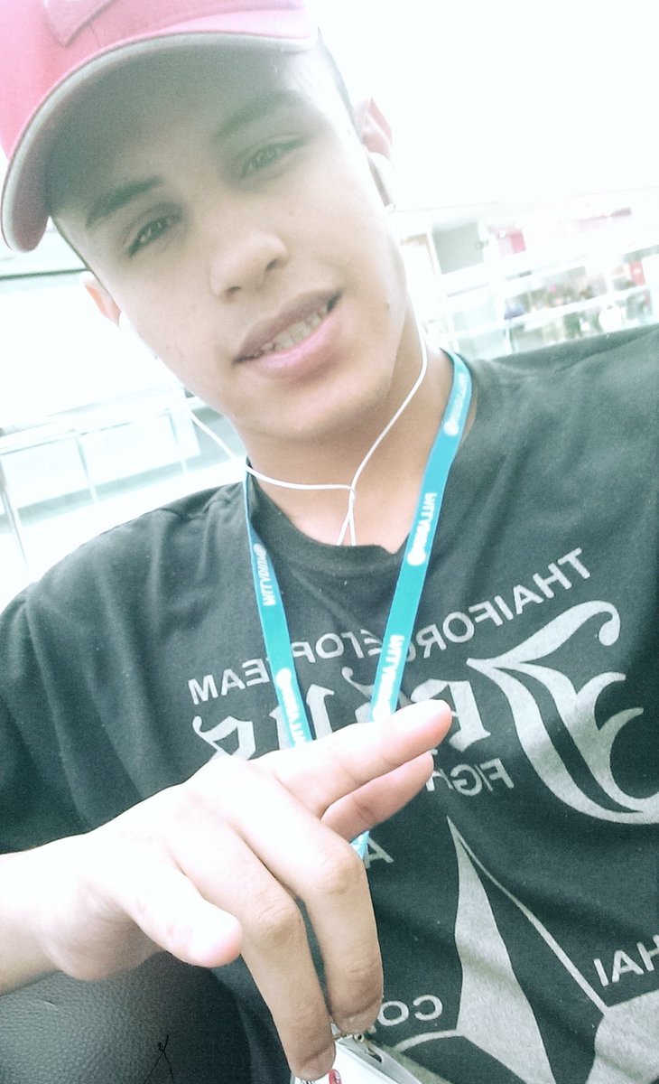 AbnerMateus93's tweet photo. - Aqui estou mas um dia 🎶 https://t.co/aKxAyaC5Qn